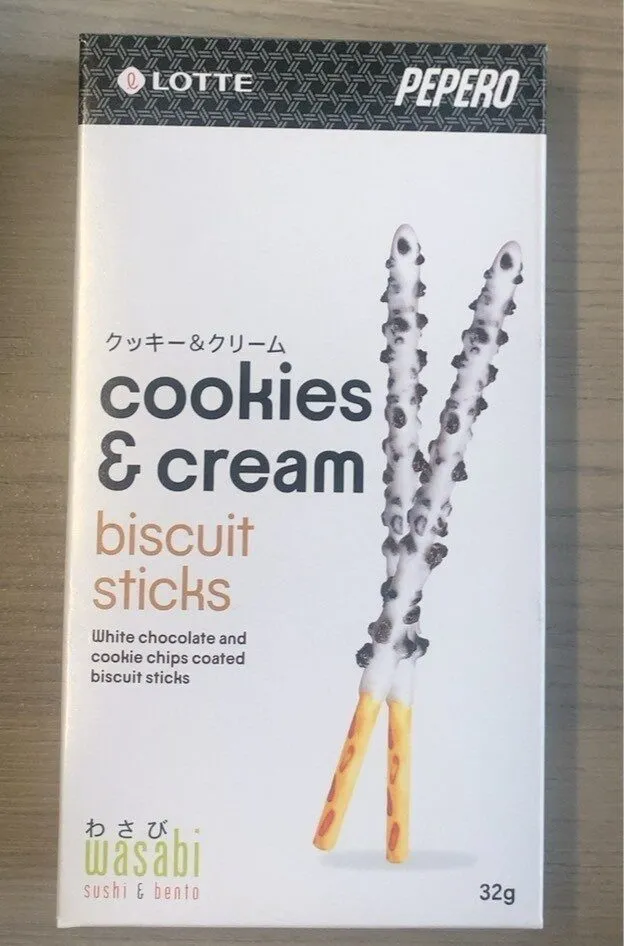 Cookies & Cream Biscuit Sticks