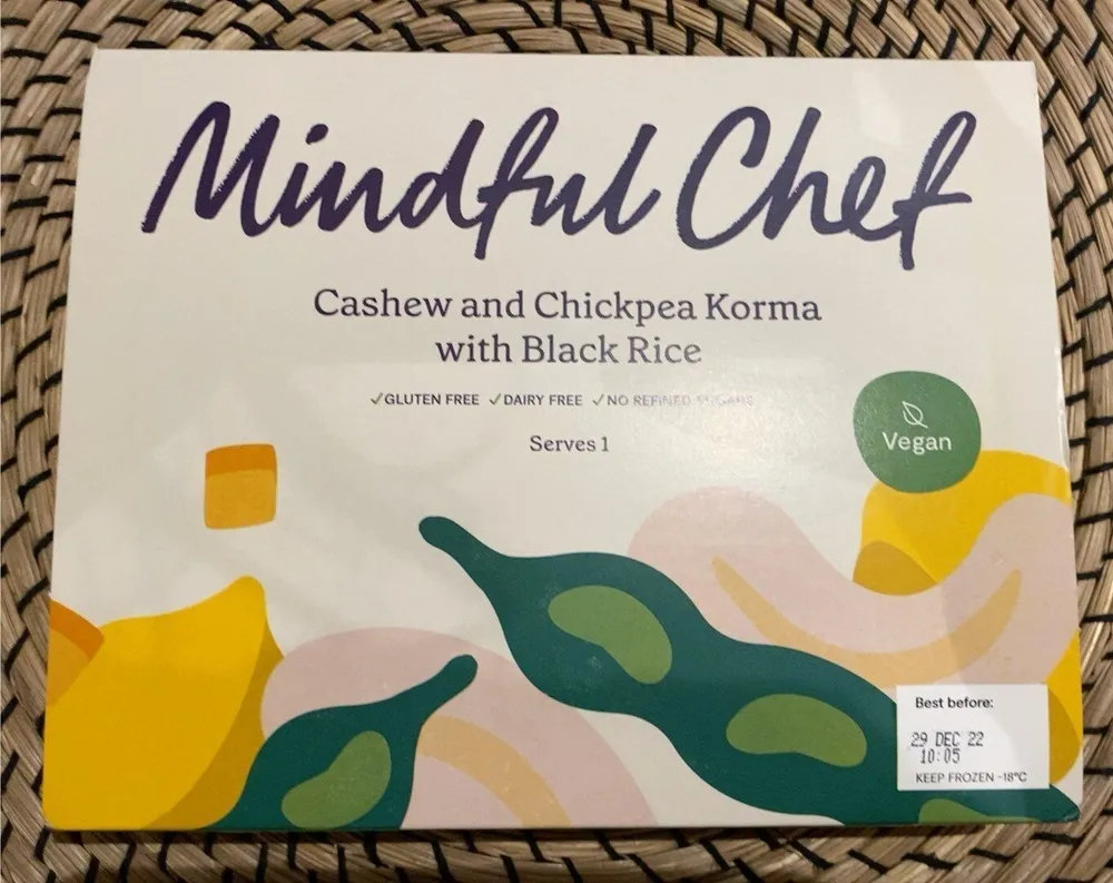 Cashew and chickpea korma with black rice