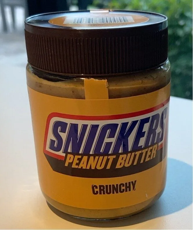Snickers peanut butter crunchy