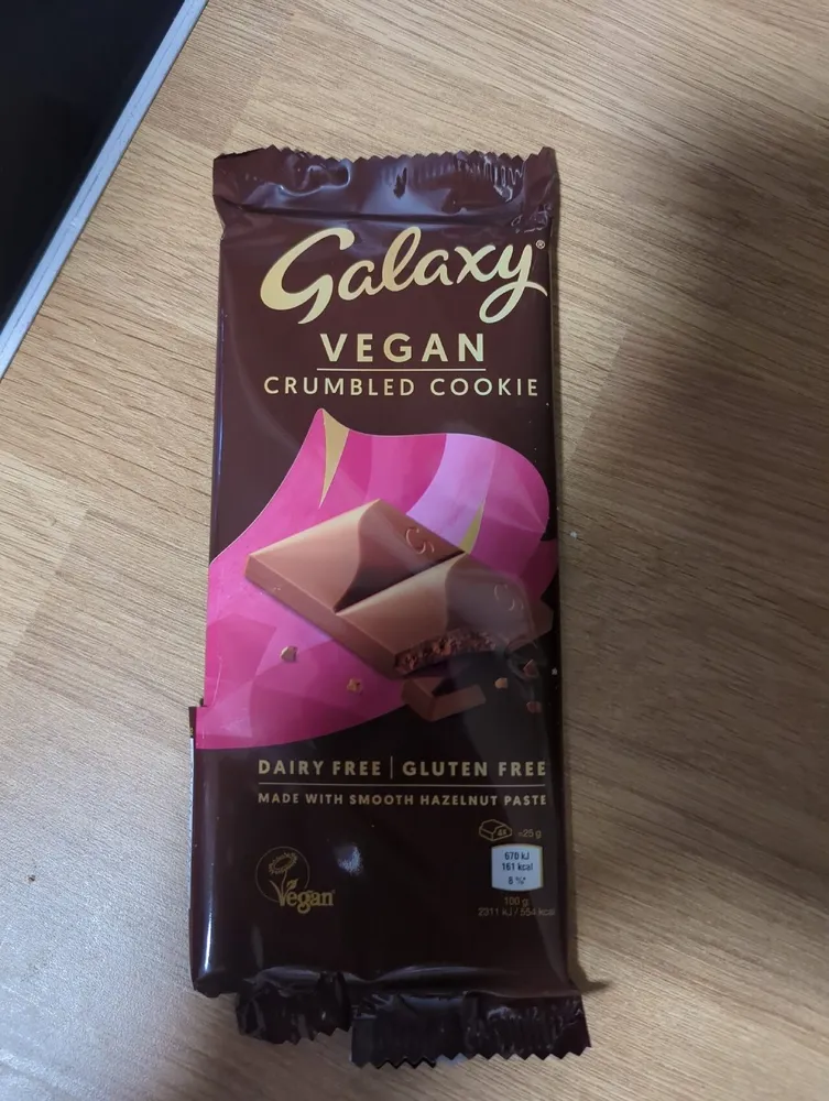 Vegan Crumbled Cookie Chocolate