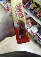 Biscuit, caramel and milk chocolate