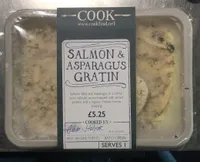 Salmon and asparagus gratin