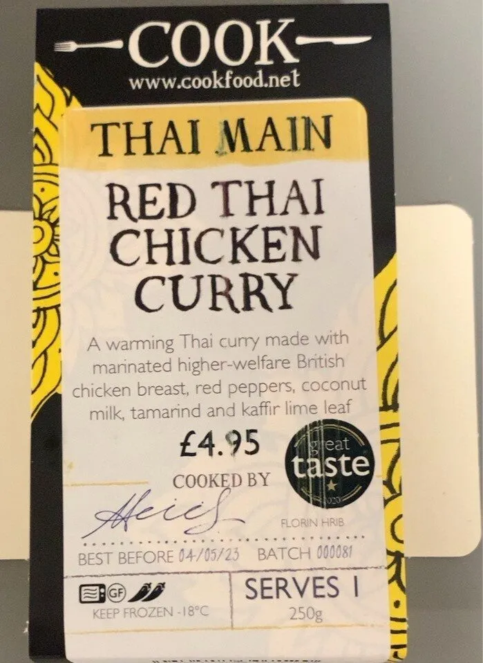 Red thai chicken curry