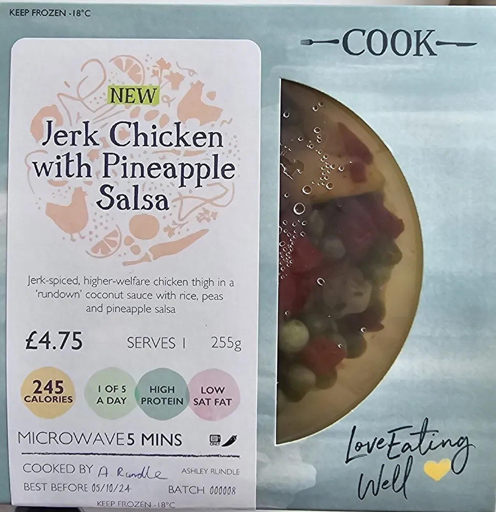 Jerk Chicken With Pineaple Salsa