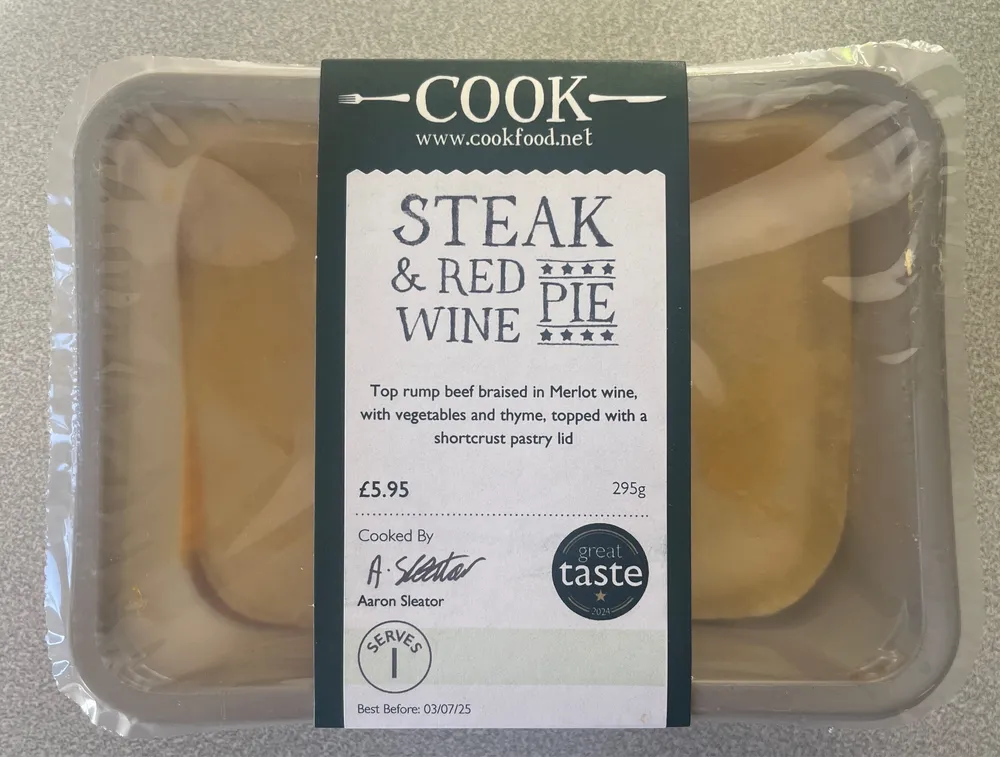 Steak and Red Wine Pie