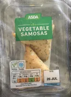 Vegetable samosas