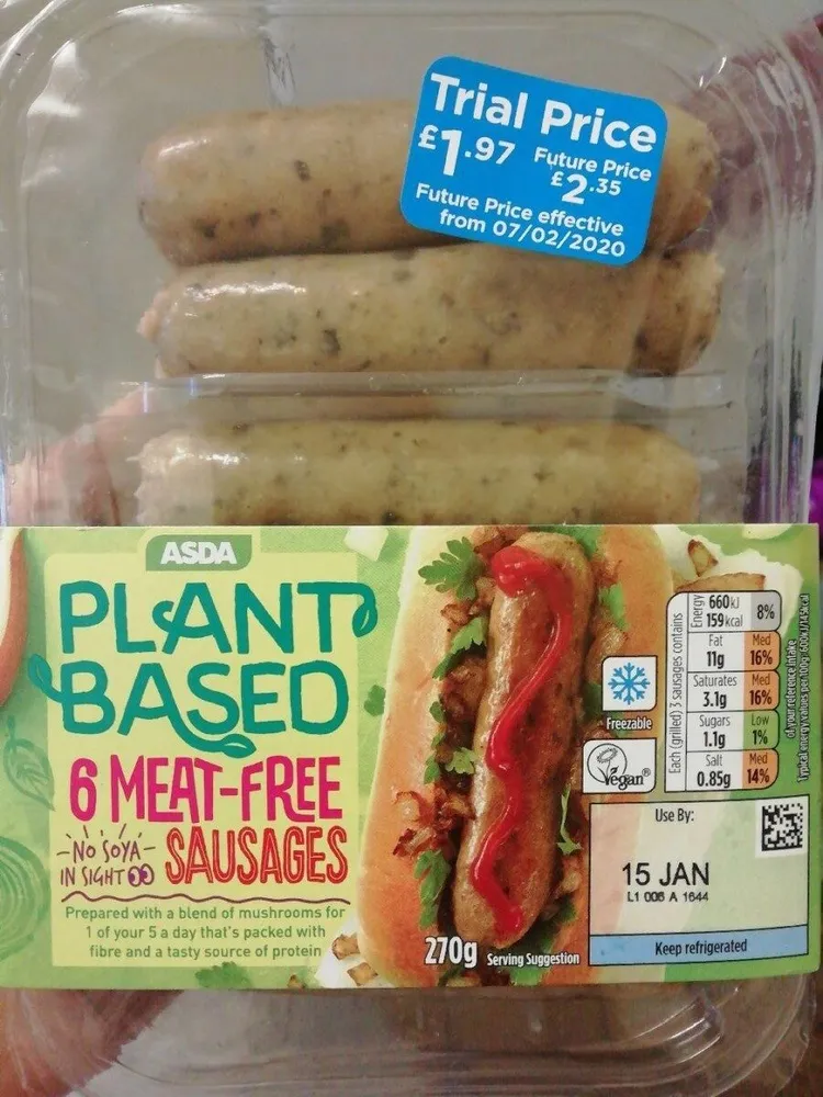 Plant based 6 meat-free sausages