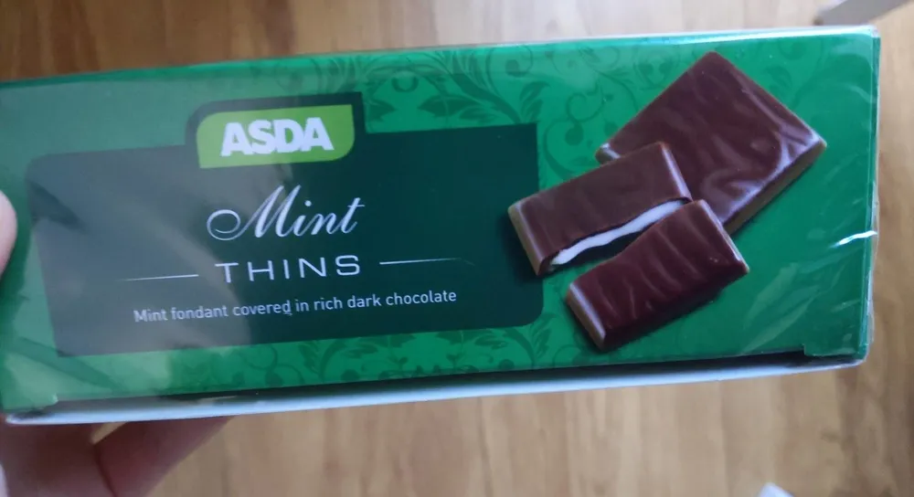 CHOCOLATE MINT THINS Mint fondant covered in rich
