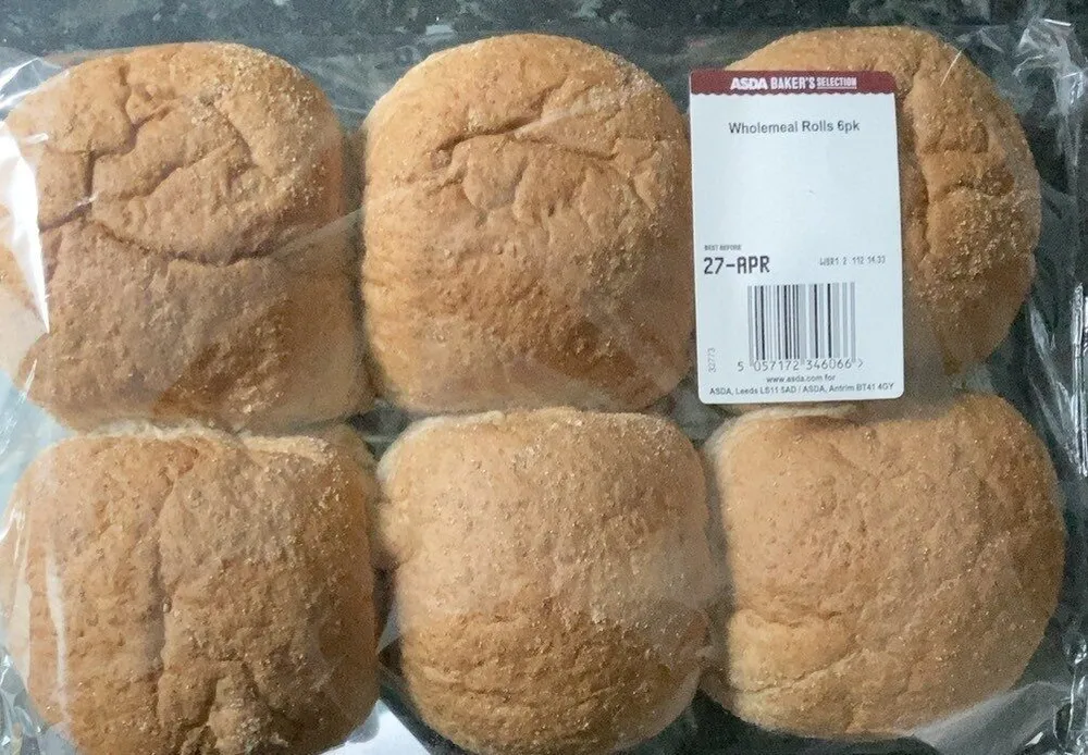 Wholemeal rolls
