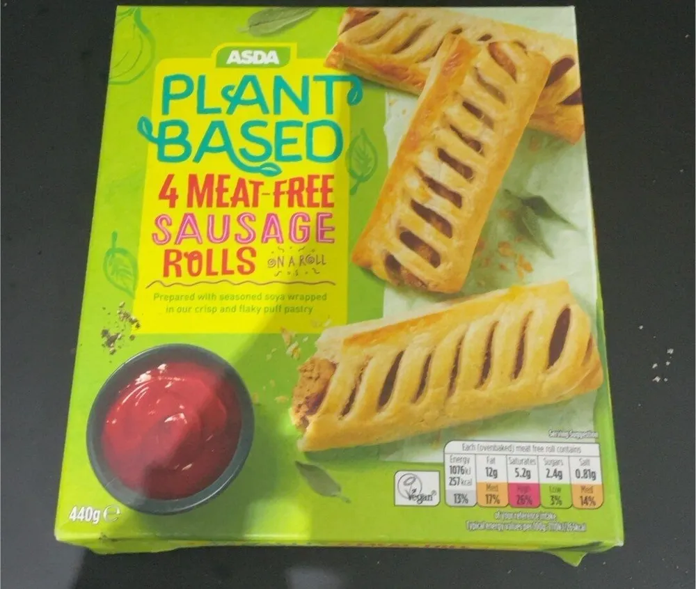 Meat free sausage rolls
