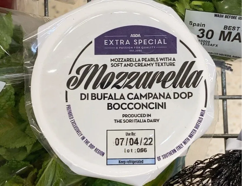 Mozzarella di bufalo campana dop bocconcini