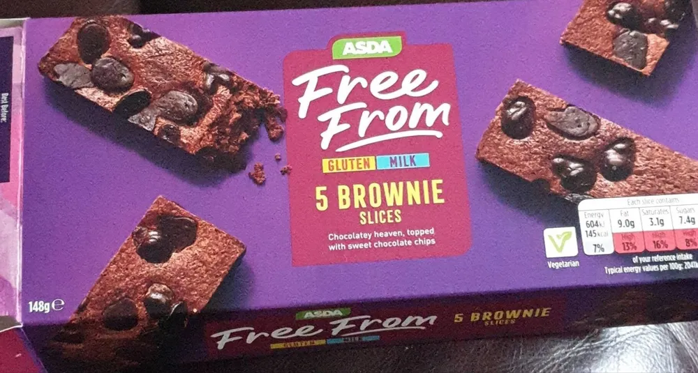 S 5 Gluten and milk free chocolate brownie slices