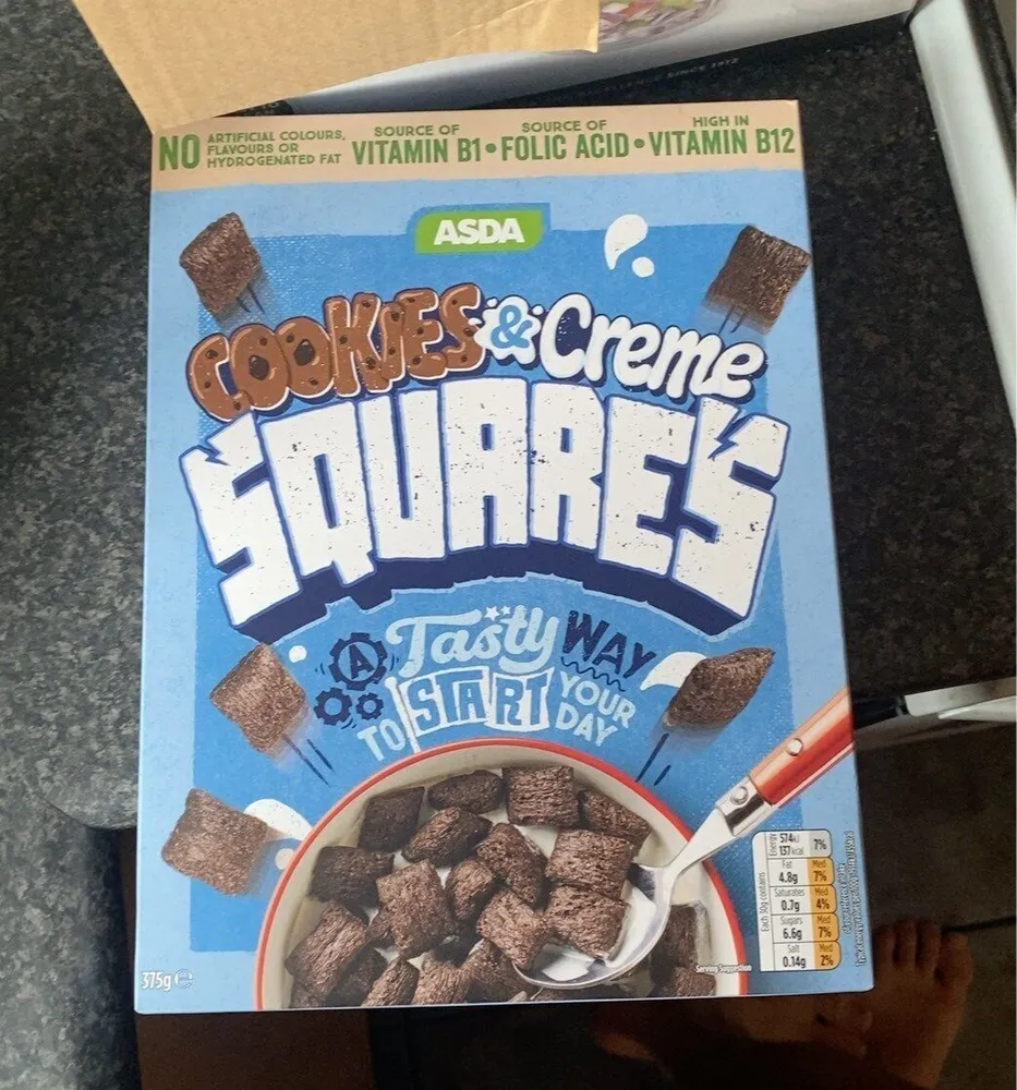 Cookies & creame squares