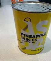 Pineapple pieces