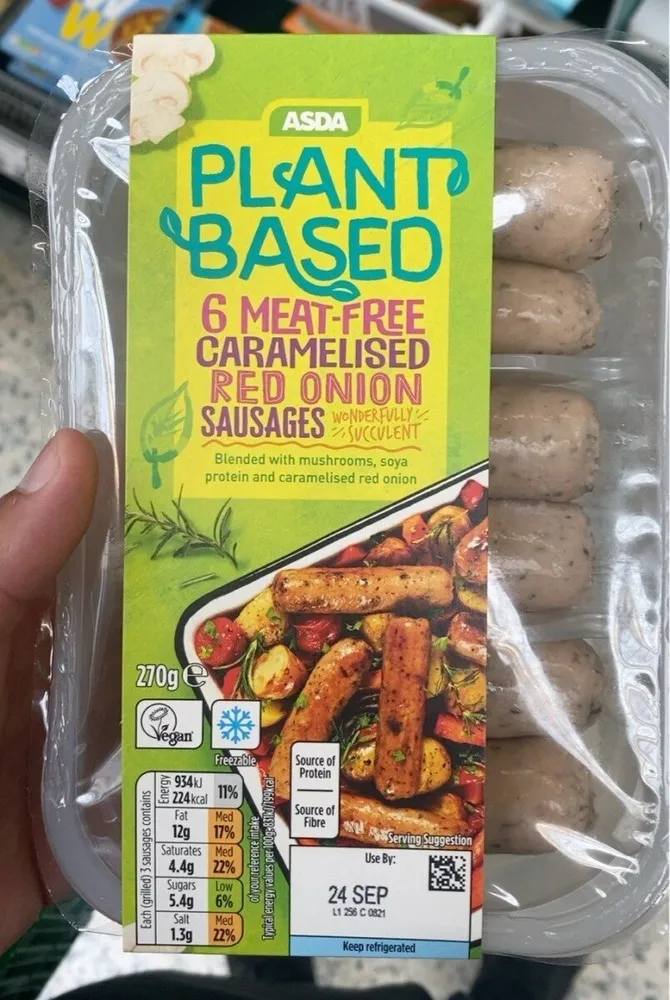 6 meat free caramelised red onion sausages