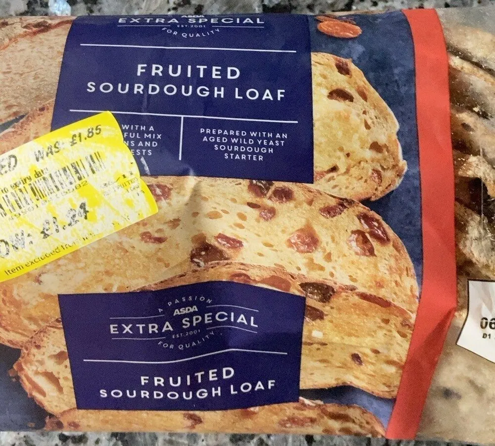 Fruited sourdough loaf