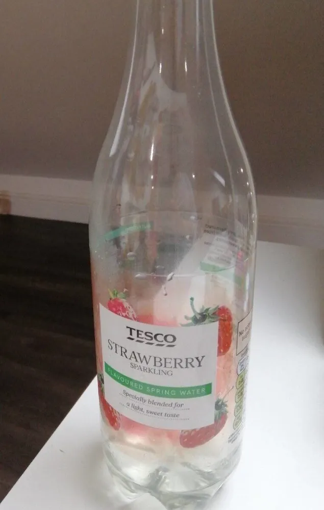Sparkling Apple & Elderflower Flavoured Spring Water