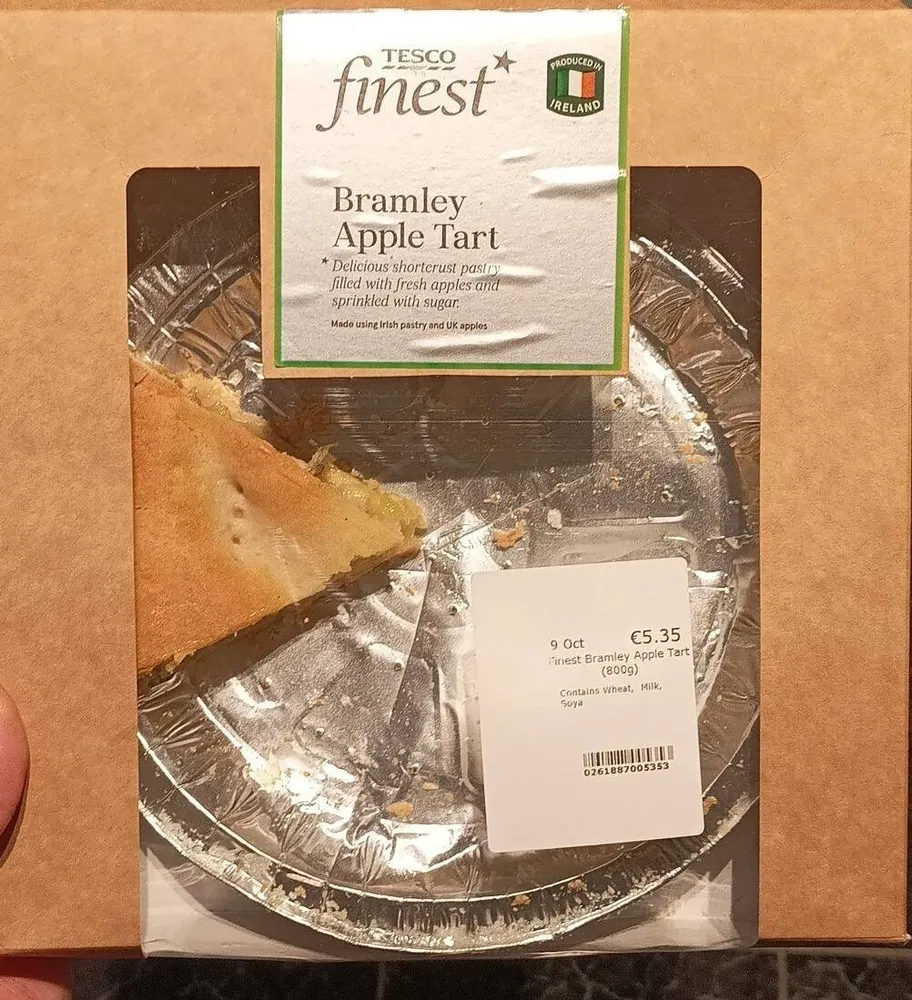 Bramley Apple Tart
