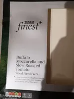 Wood fired pizza - mozzarella tomato