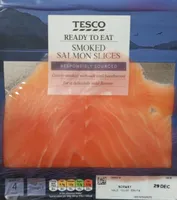 Smoked salmon slices