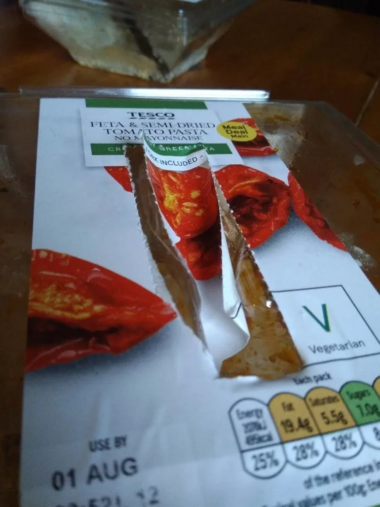 Feta & semi-dried tomato pasta