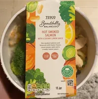 Hot smoked salmon with a creamy lemon sauce