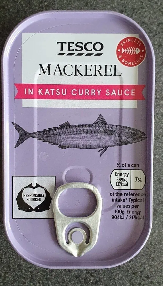 Skinless and boneless mackerel fillets in a katsu curry sauce