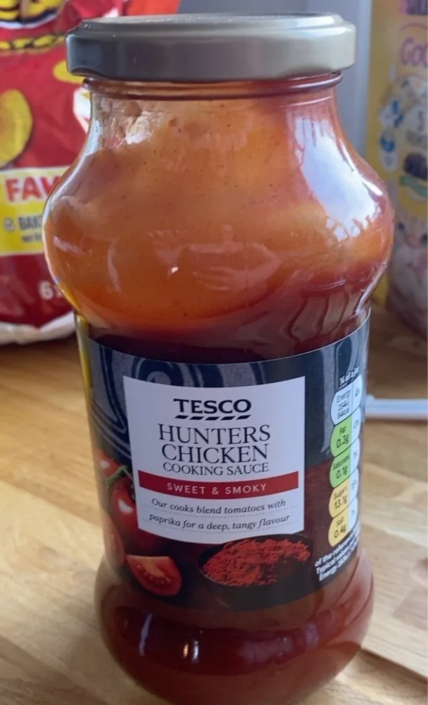 Hunters Chicken cooking sauce