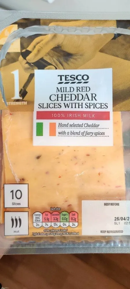 Mild Red cheddar cheese with spices