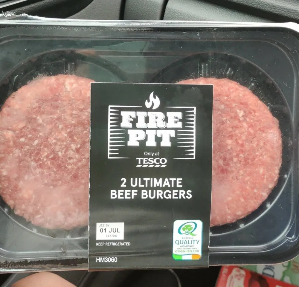 Fire Pit Ultimate beef burgers