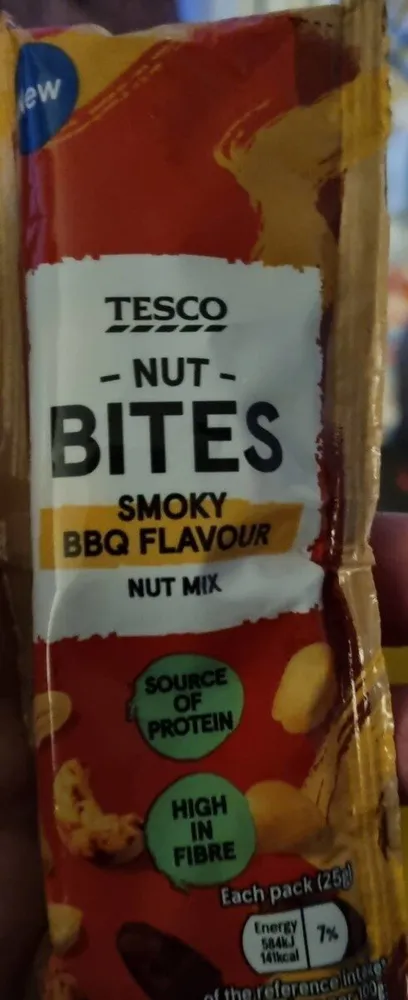 Nut bites smoky bbq flavour