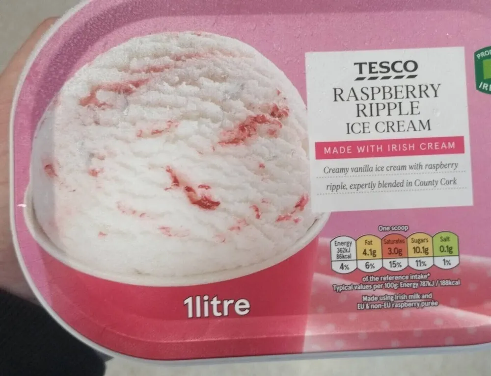 Raspberry ripple ice cream