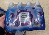 Blackcurrant still water splash water
