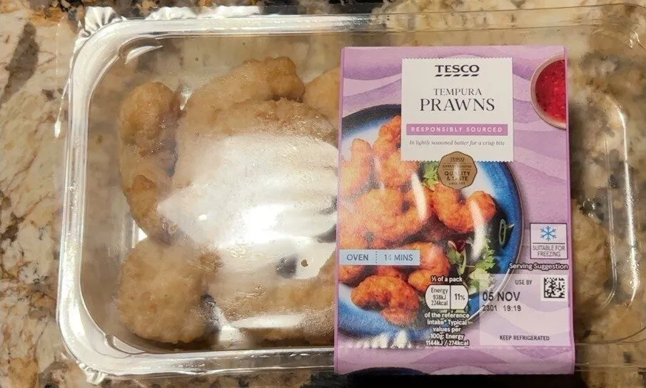 Tempura prawns