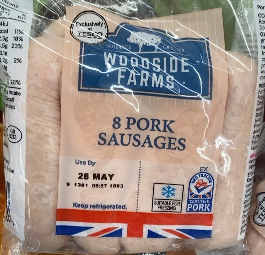 8 pork sausages