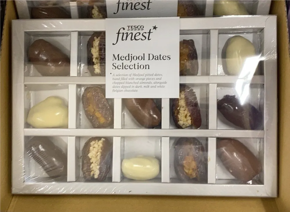Medjool dates selection