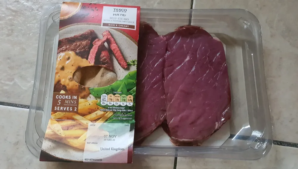 Pan Fry Beef Steaks with a Peppercorn Sauce