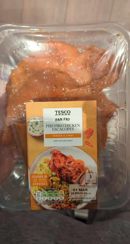PIRI PIRI CHICKEN ESCALOPES