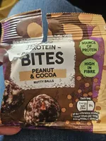 Protein bites peanut and cocoa