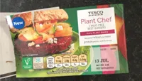 2 meat-free beet burgers