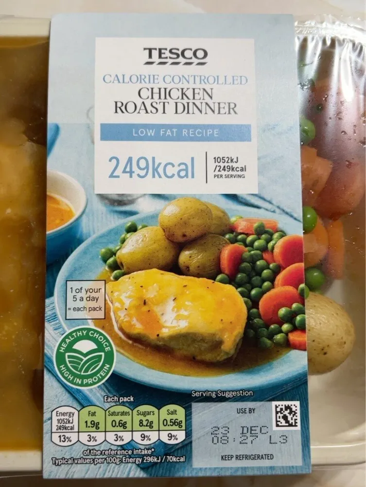 Calorie Controlled CHICKEN ROAST DINNER