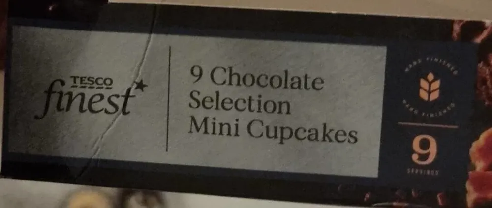 9 chocolate mini cupcakes