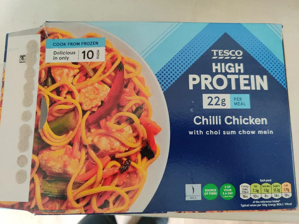 Chilli Chicken with enol sum chow mein