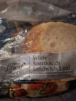 White sourdough sandwich loaf