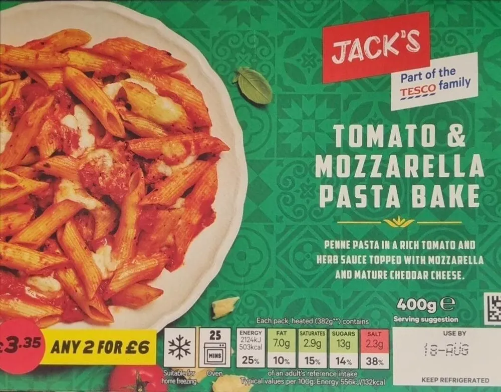 Tomato And Mozzarella Pasta Bake
