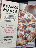 spiced beef meatball, red onion and pecorino pizza