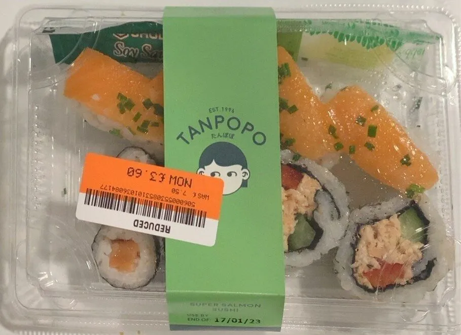 Super salmon sushi