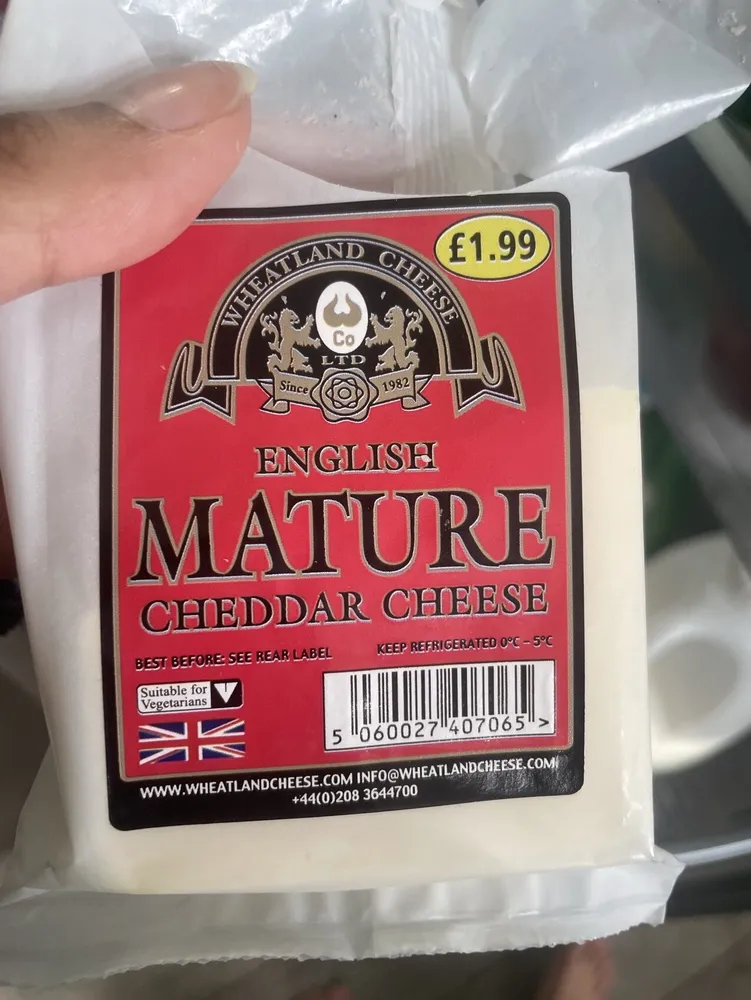 English Mature Cheddar Cheese