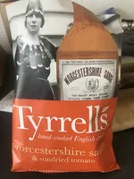Chips de pommes de terre assaisonnées à la sauce Worcestershire et aux tomates séchées