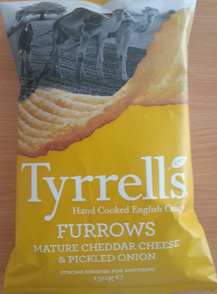 Furrows Mature Cheddar Cheese & Pickled Onions